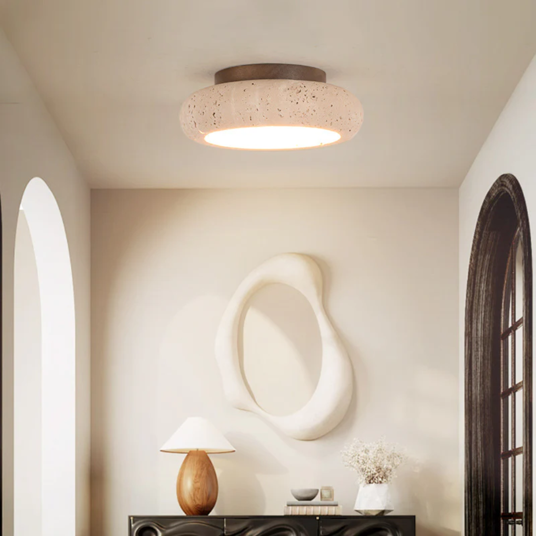 Plafonnier rétro en bois et travertin, une lumière