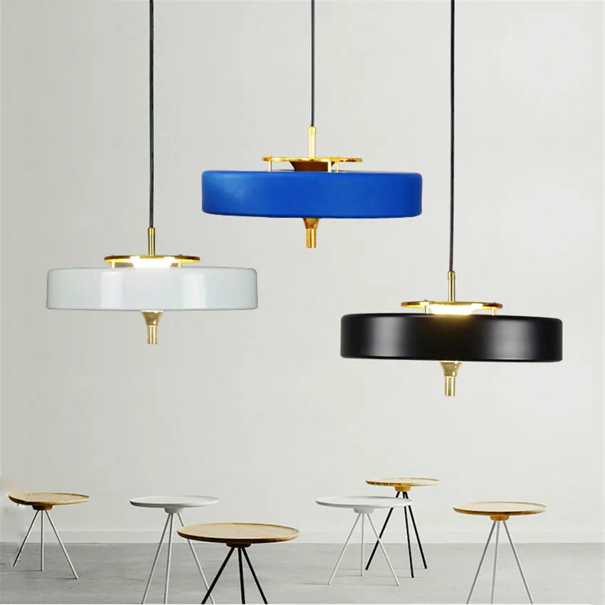 Lámpara colgante nórdica revolve led metal moderno para restaurante y bar