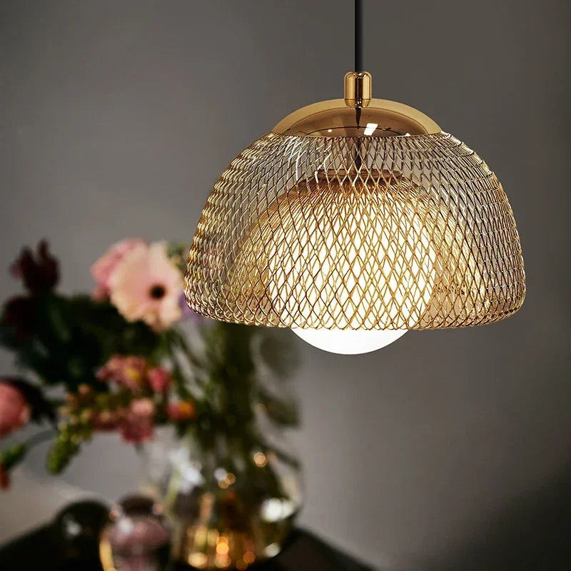 lámpara creativa de metal dorado estilo art déco para interior