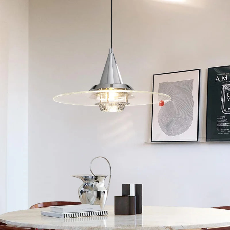 lámpara Bauhaus de vidrio claro suspendida para restaurante
