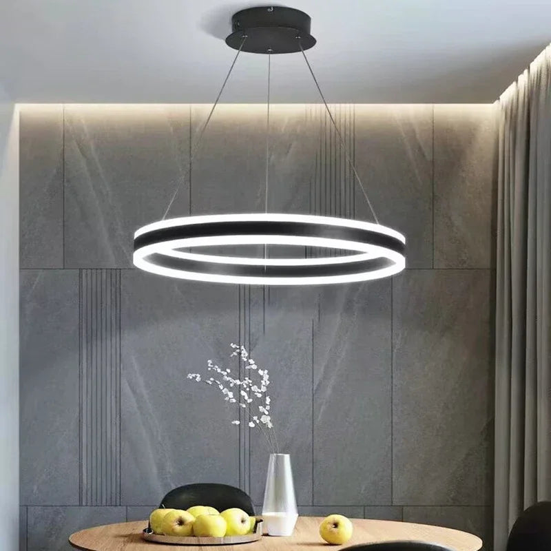 Lámpara LED contemporánea elegante.