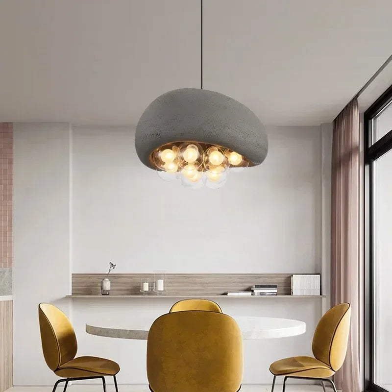 lámpara colgante minimalista estilo wabi sabi con iluminación LED