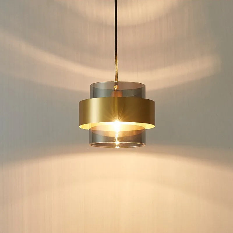 Lámpara colgante LED diseño dorado escandinavo