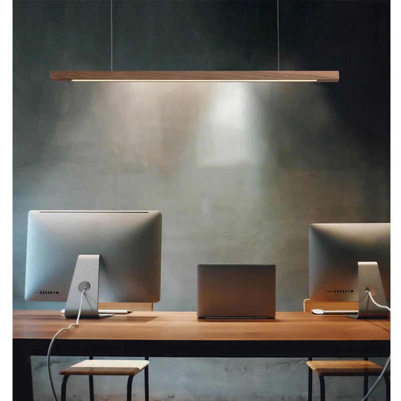 Lámpara colgante diseño moderno LED en madera alargada