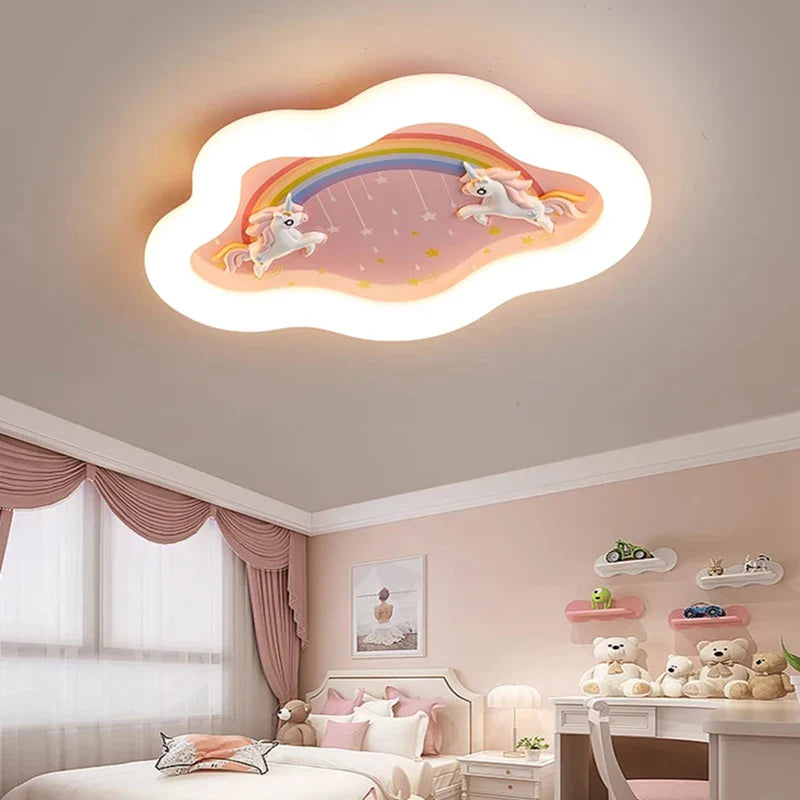 lámpara de techo nube arcoíris con caballo para habitación infantil