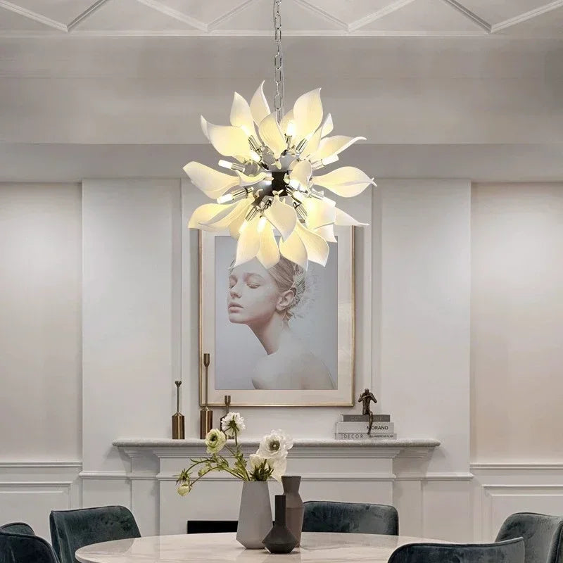lámpara moderna de cerámica con pétalos de flores y luz led
