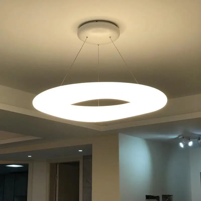 Lámpara de araña diseño artístico moderno luminoso