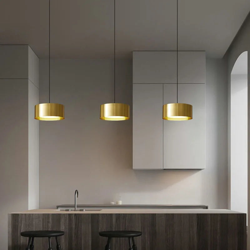 Lámparas de latón contemporáneas y elegantes