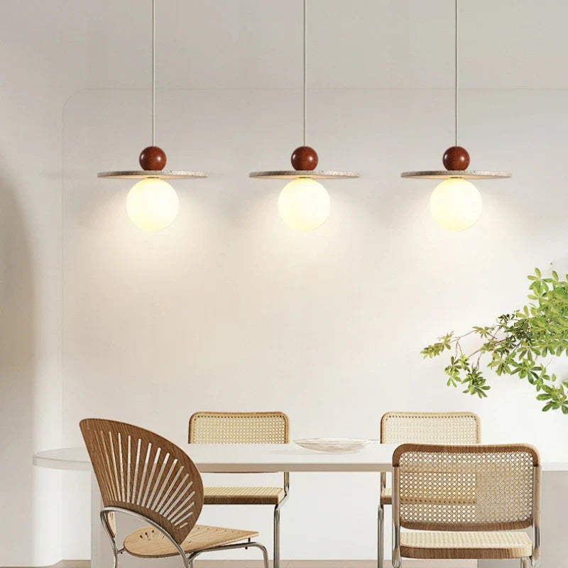 lustre redondo de piedra y madera con cable ajustable para