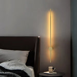 Applique Murale Led Dorée Minimaliste Élégante. Chambre