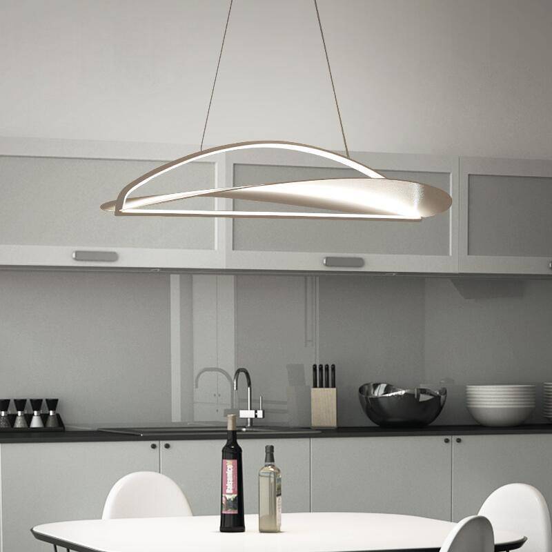 Lámpara moderna elegante y luminosa