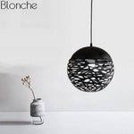 Suspension Moderne Boule Trouée (Multicolore) Noir / 20Cm Luminaire Chambre