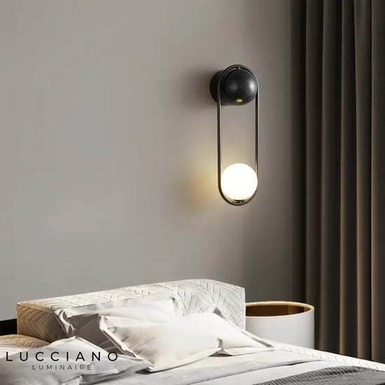 Voici La Transformation: Applique Murale En Laiton Élégante Minimaliste Épurée Chambre